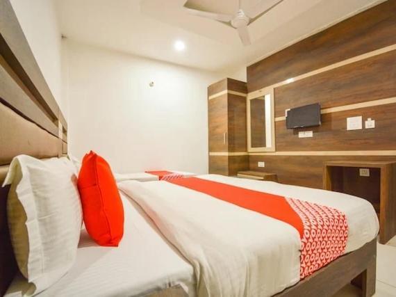 Balle Balle Inn By Next Level Hotels อัมริตสา ภายนอก รูปภาพ