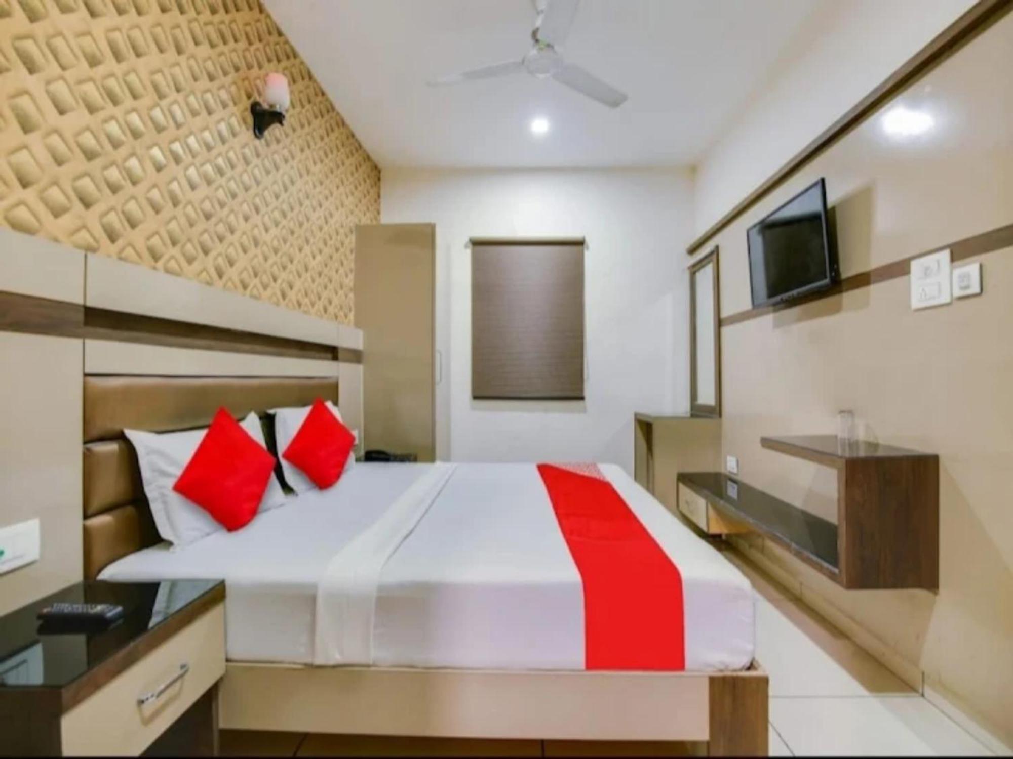 Balle Balle Inn By Next Level Hotels อัมริตสา ภายนอก รูปภาพ